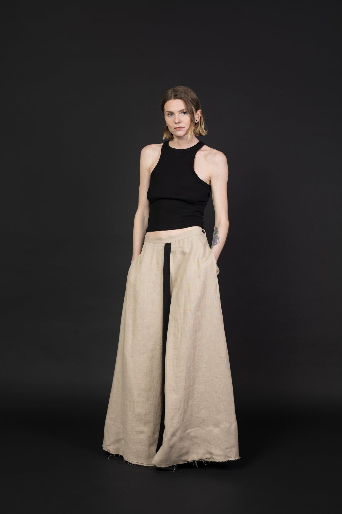 LINEN SKIRT WITH STRAPS