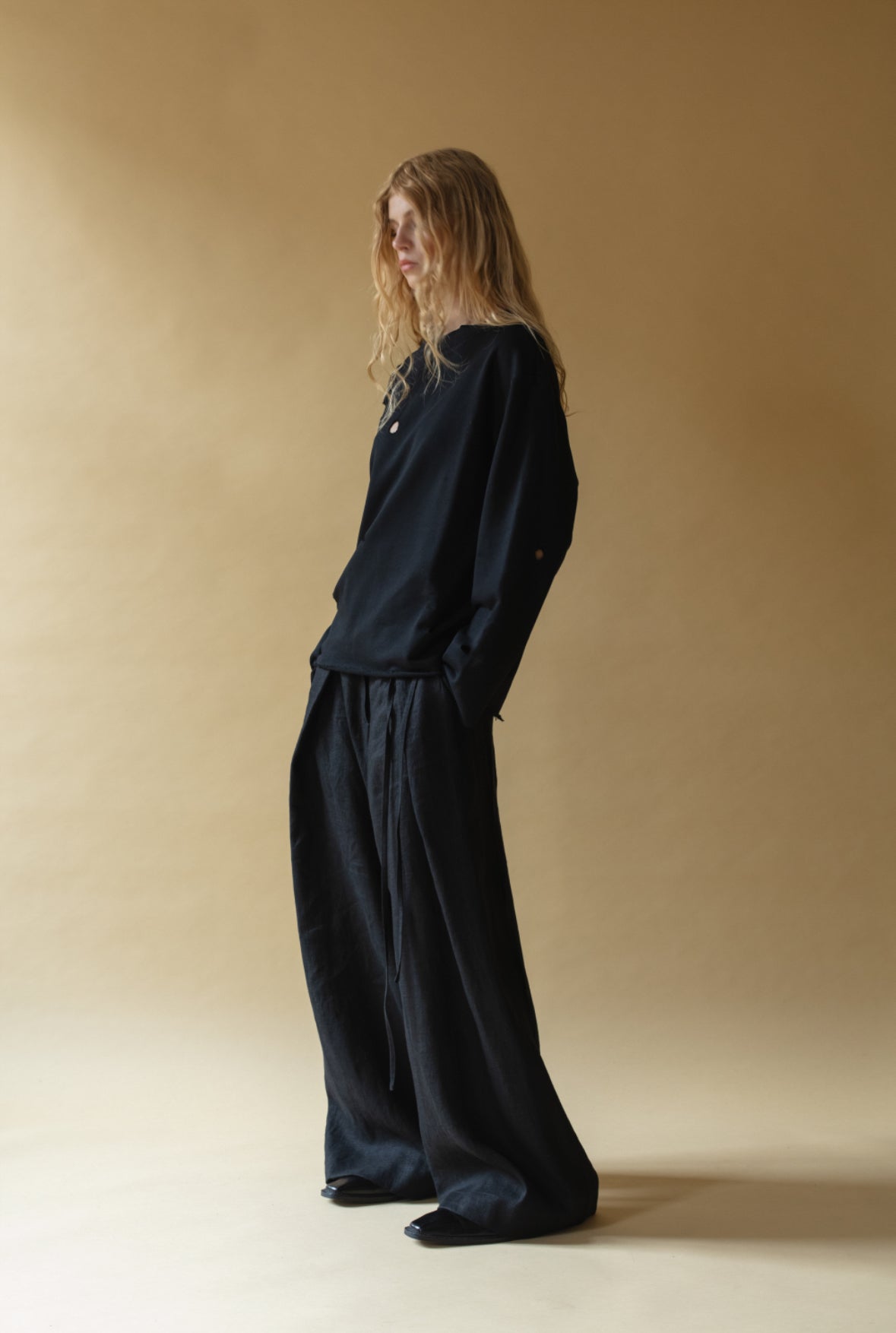 GRUNGE STYLE SWEATSHIRT