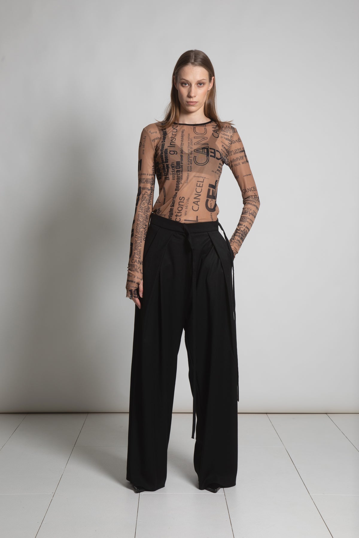 CANCEL/PRINT BEIGE TOP