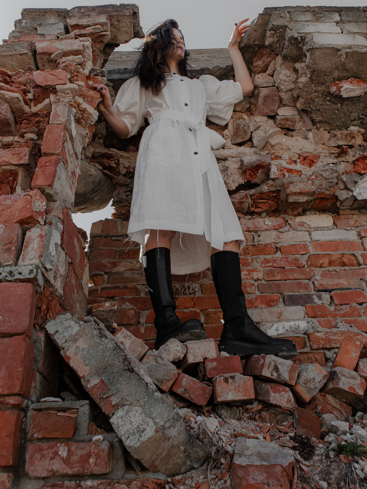 PUFF SLEEVE DRESS