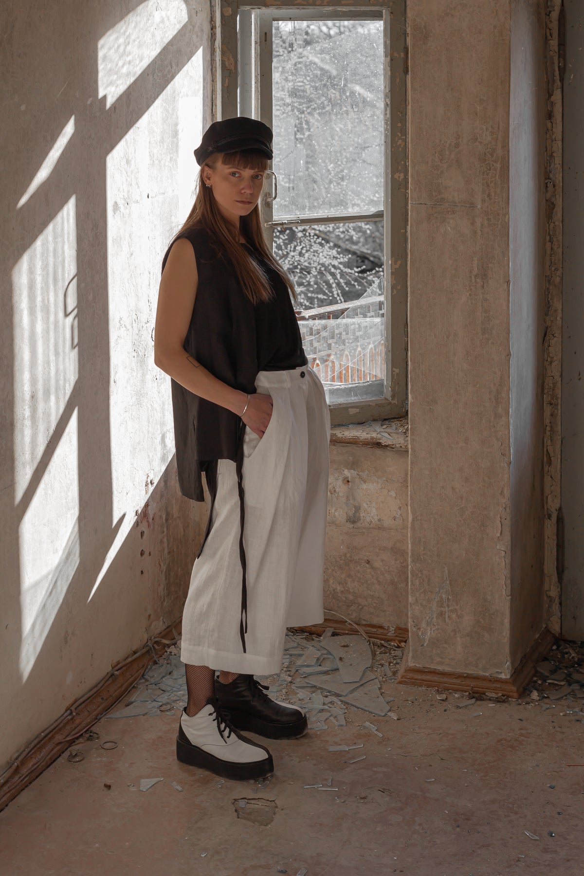 MIDI LENGTH LINEN TROUSERS