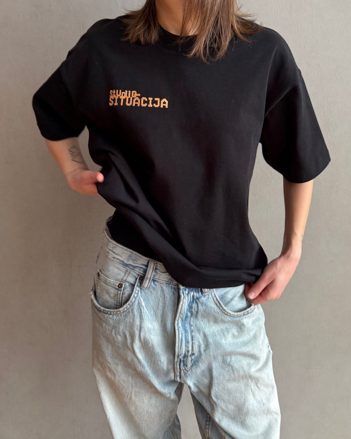 T-SHIRT