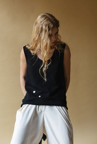 GRUNGE STILA TOPS AR CAURUMIEM