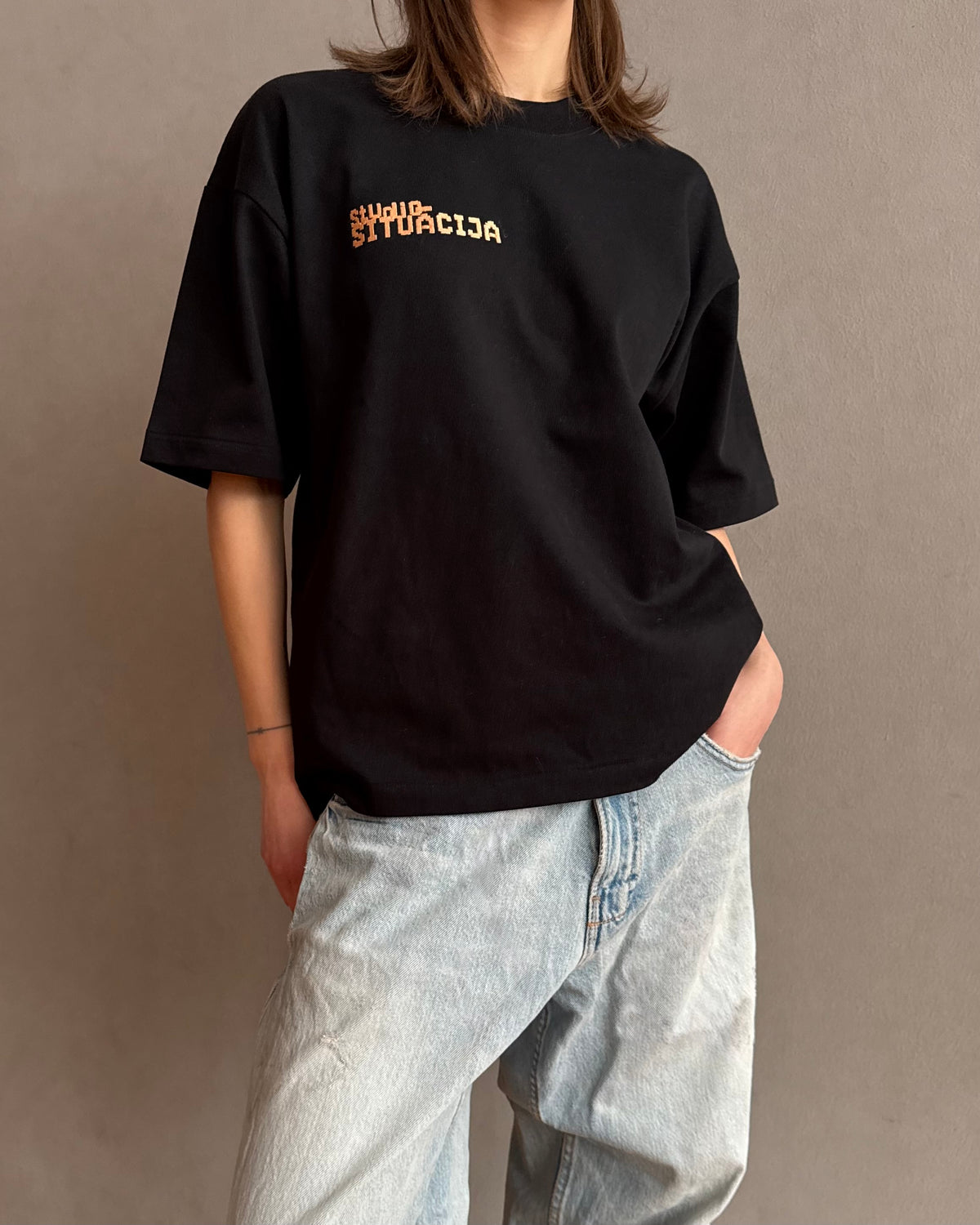 T-SHIRT
