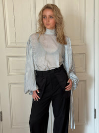 STRIPED BLOUSE