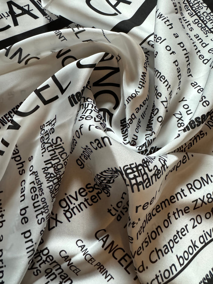 WHITE CANCEL/PRINT SCARF