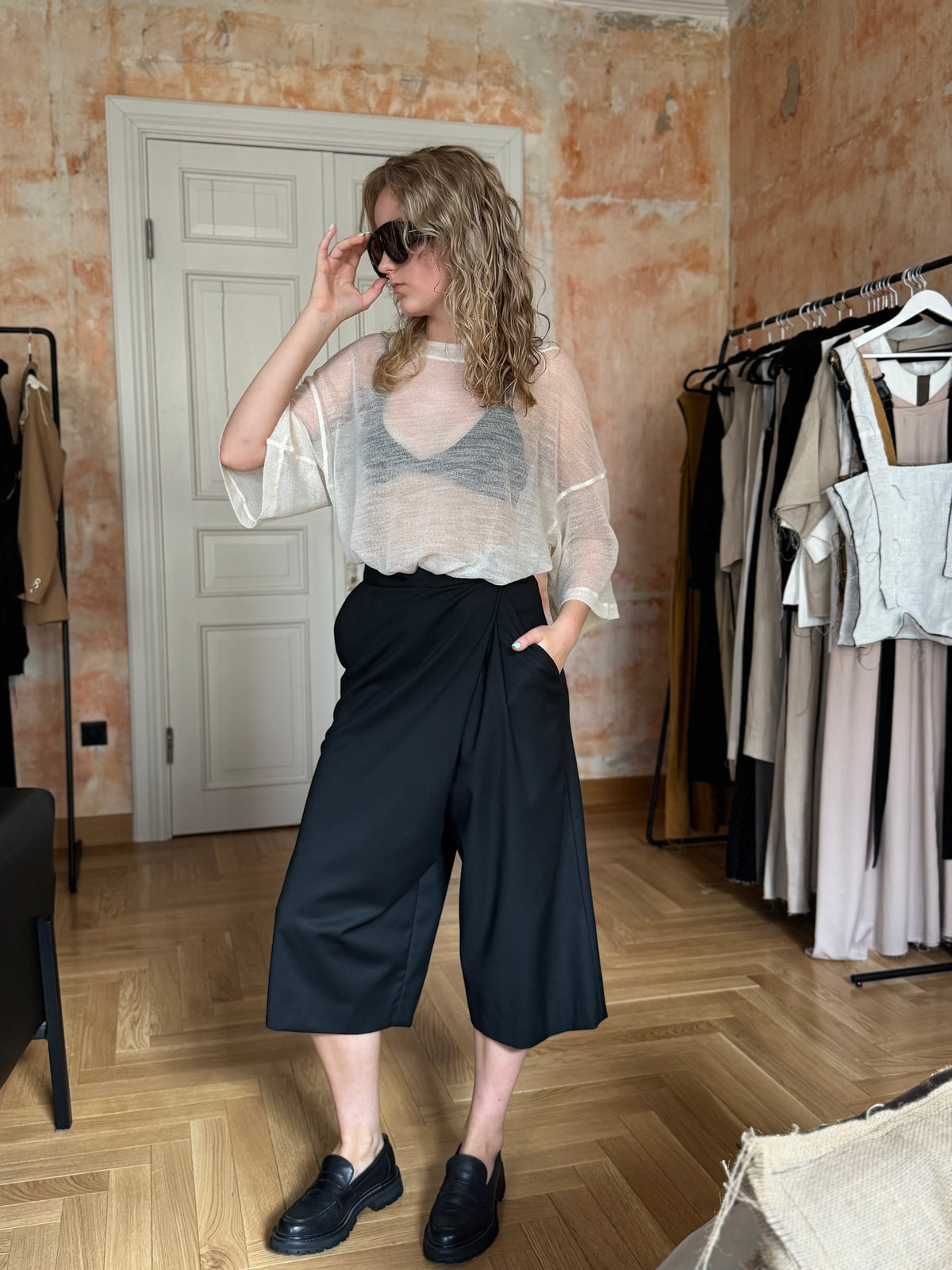 SHEER WOOL KNIT TOP