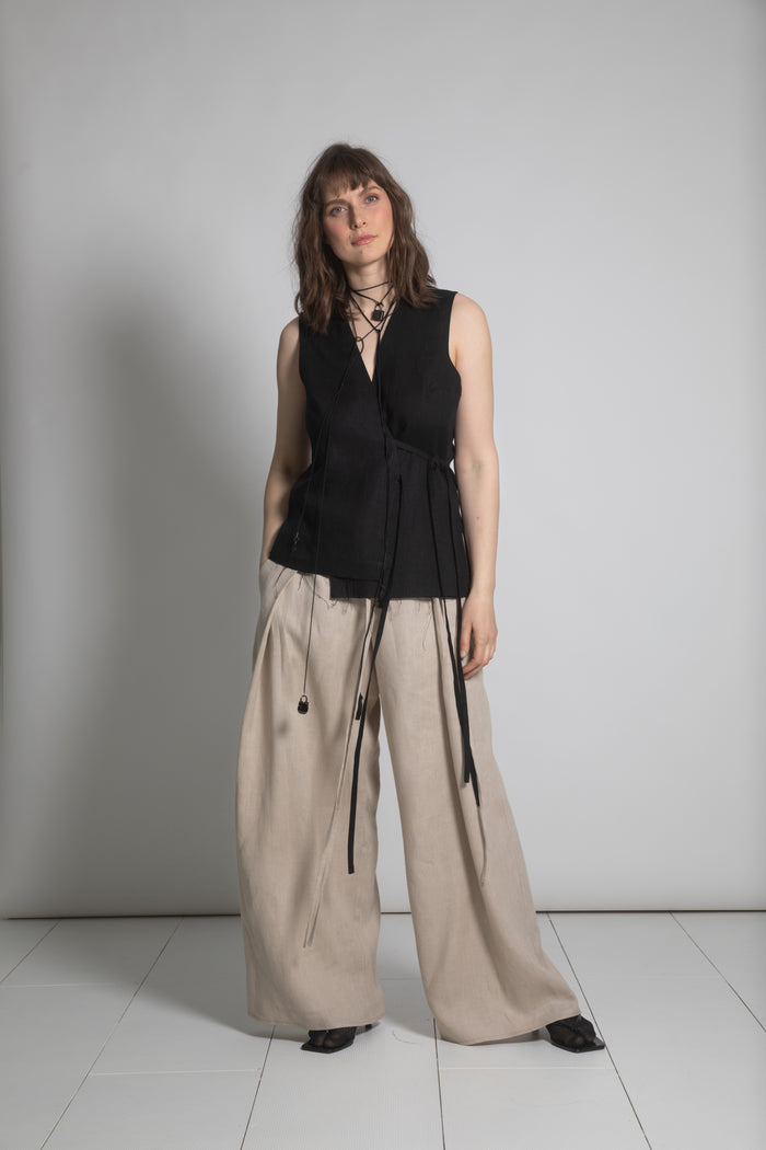 ASYMMETRIC VEST